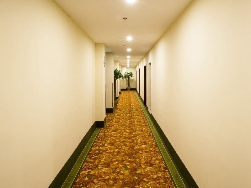 Цзинань: GreenTree Inn ShanDong Province Jinan Zhangqiu University City Express Hotel