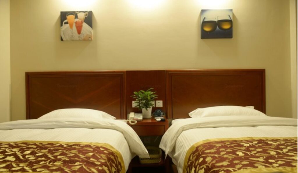 Тайан: GreenTree Inn Tai’an East Railway Station Caiyuan Street Express Hotel
