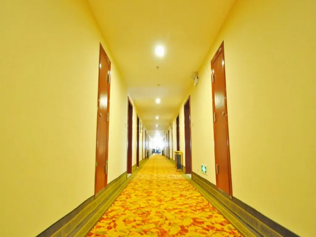 Линьи: GreenTree Inn LinYi Yitang Town Shuangling Road Express Hotel