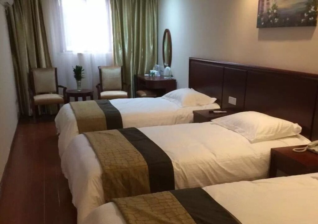 Шанхай: Greentree Inn Convention Center Beidi Road Hongxu