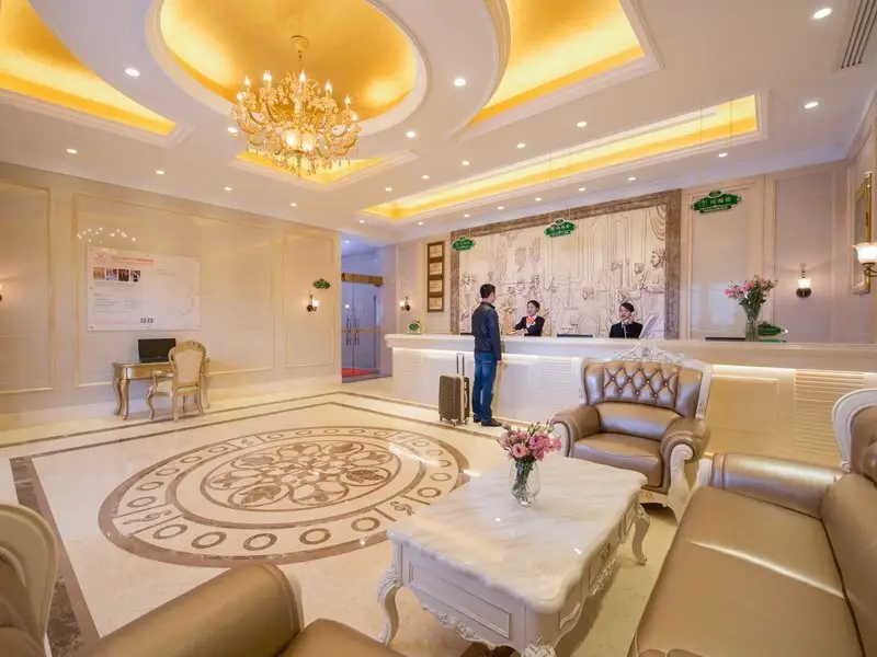 Шэньчжэнь: Vienna Hotel Shenzhen Bantian Wuhe Avenue Branch