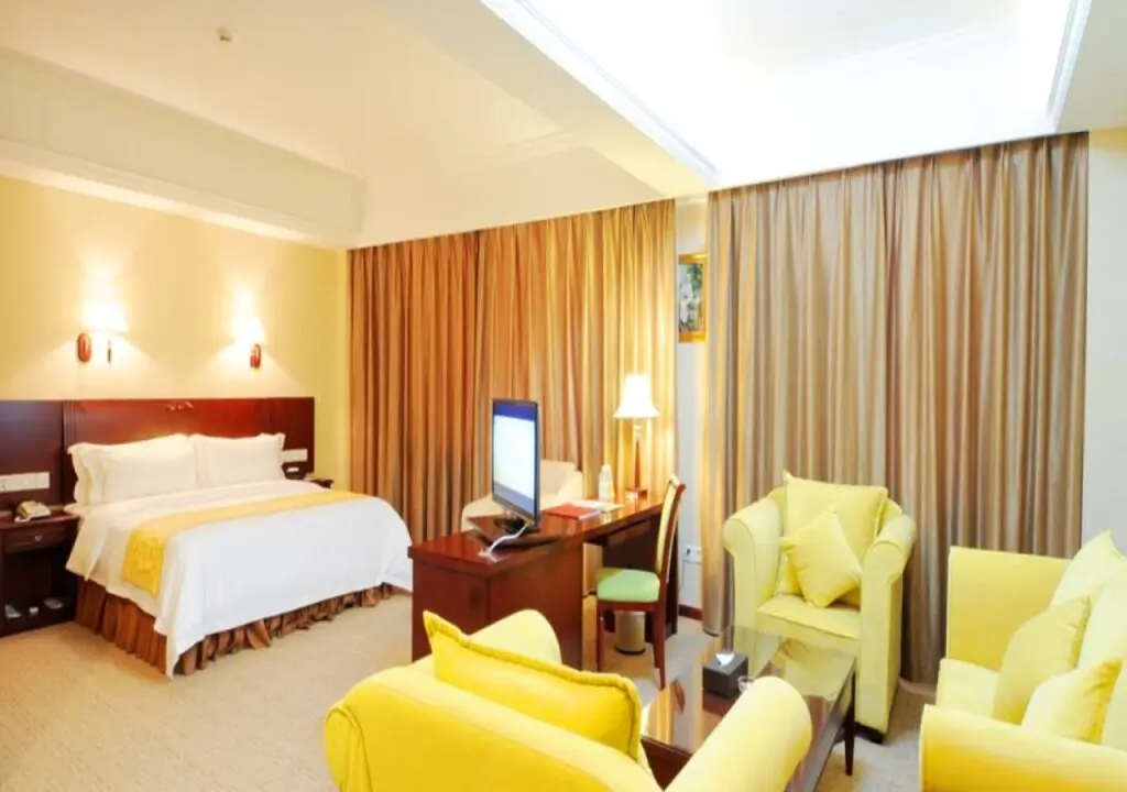 Юэян: Vienna Hotel Yueyang Huarong Avenue Branch