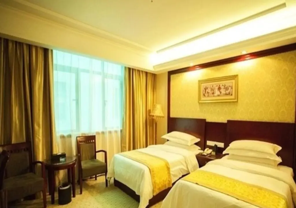 Юэян: Vienna Hotel Yueyang Huarong Avenue Branch