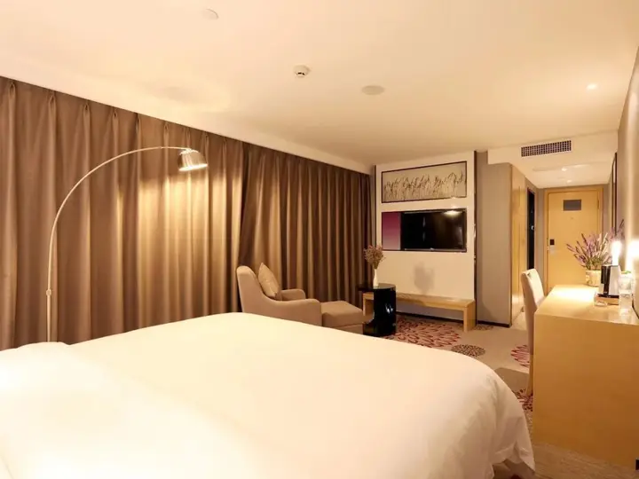 Гуанчжоу: Lavande Hotel Guangzhou Baogang Avenue BrandBuy Mall
