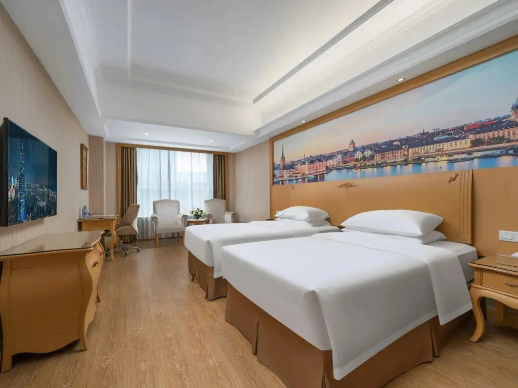 Шэньчжэнь: Vienna Hotel Shenzhen Qianhai Branch