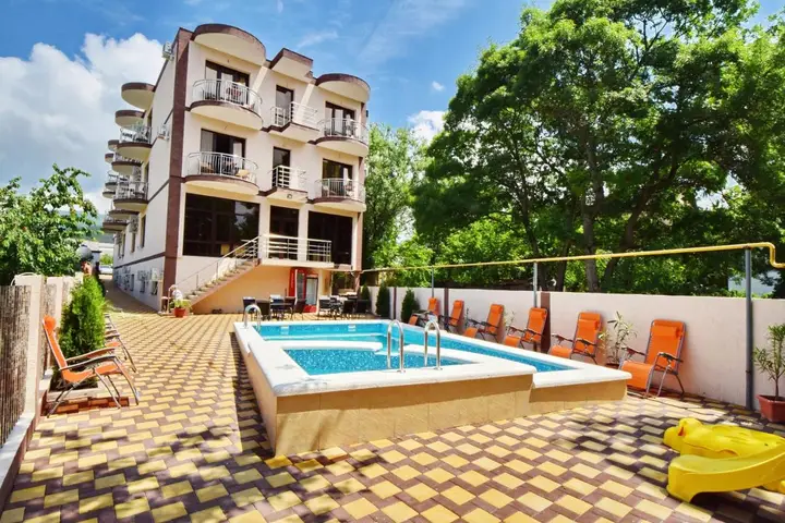 Кабардинка: Guest House Di-Maria