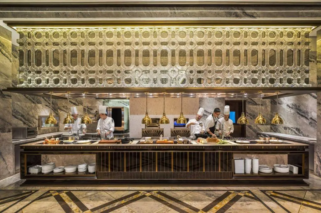 Шанхай: The St. Regis on the Bund, Shanghai