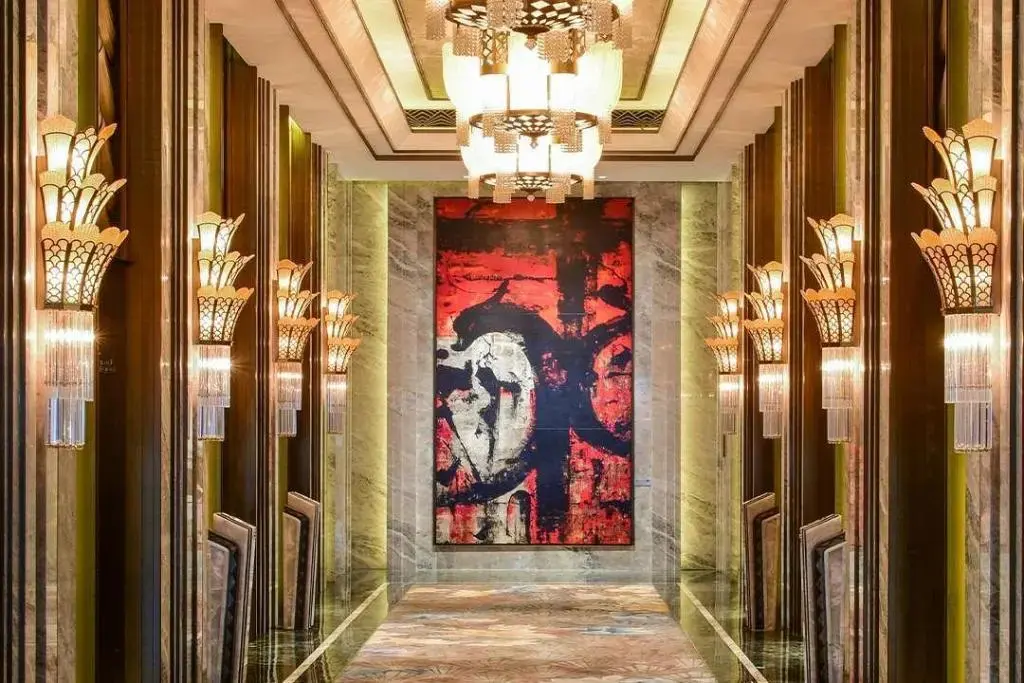 Шанхай: The St. Regis on the Bund, Shanghai