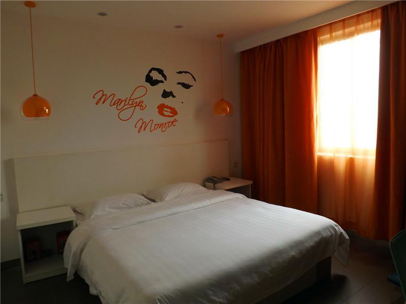 Гуанчжоу: V8 Xilang Hotel
