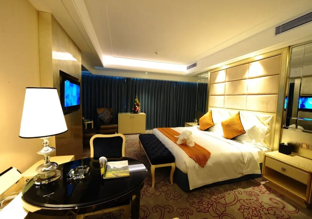Санья: Sanya Beauty Crown Hotel