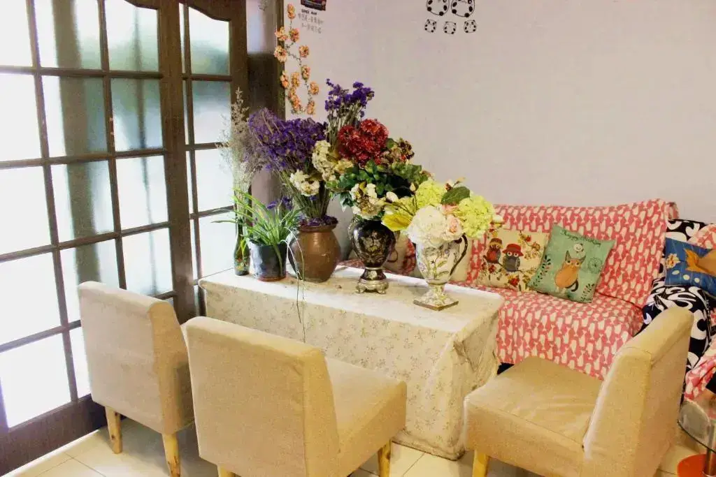 Чэнду: Spring Blossoms Youth Hostel