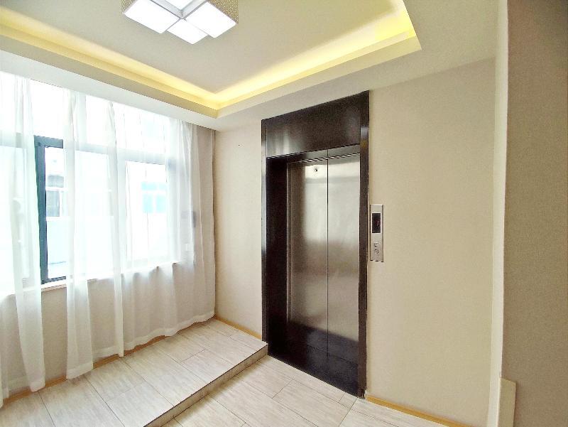 Шанхай: Ji Hotel Shanghai Caohejing Gumei Road