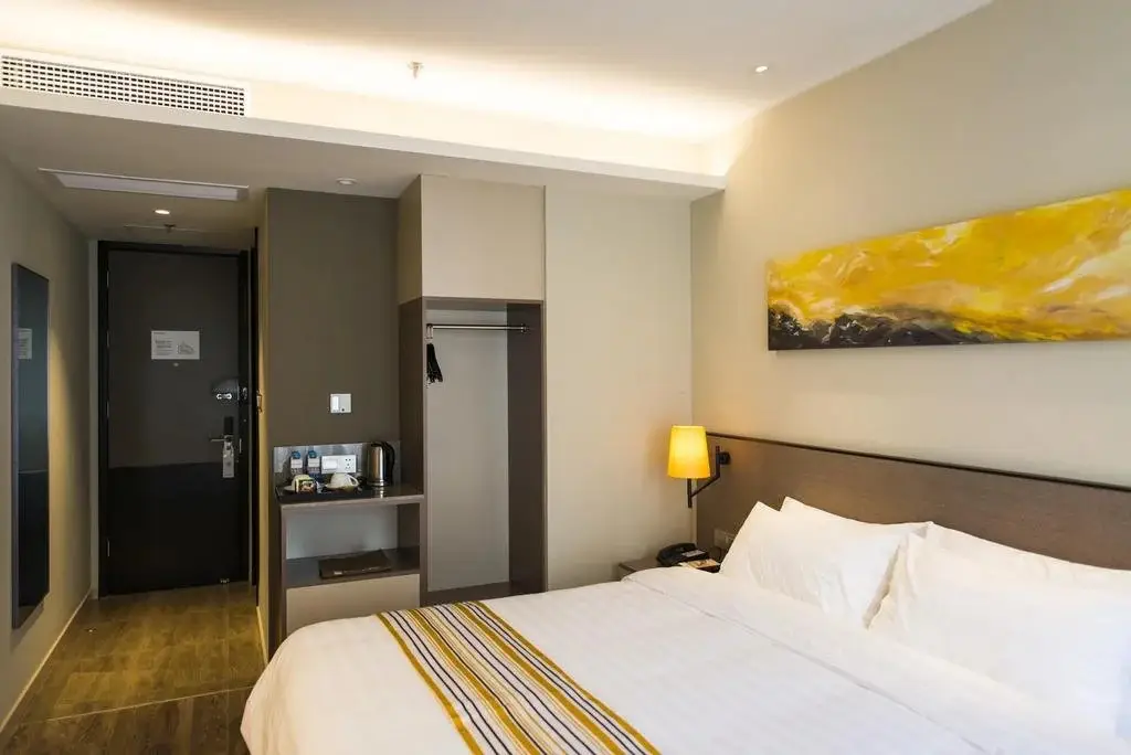 Пекин: Home Inn Plus Beijing Nongzhan Chang Hongqiao