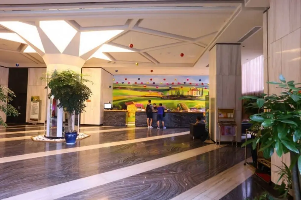 Чэнду: Pastoral Hotel (Chengdu Global Center)