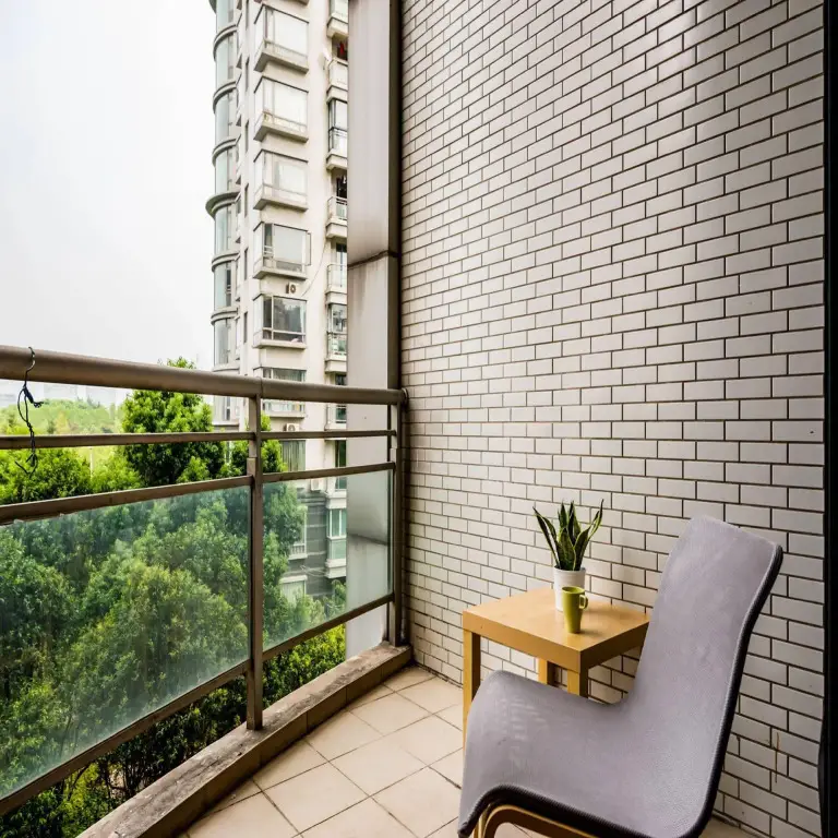 Шанхай: Century Home Service Apartment