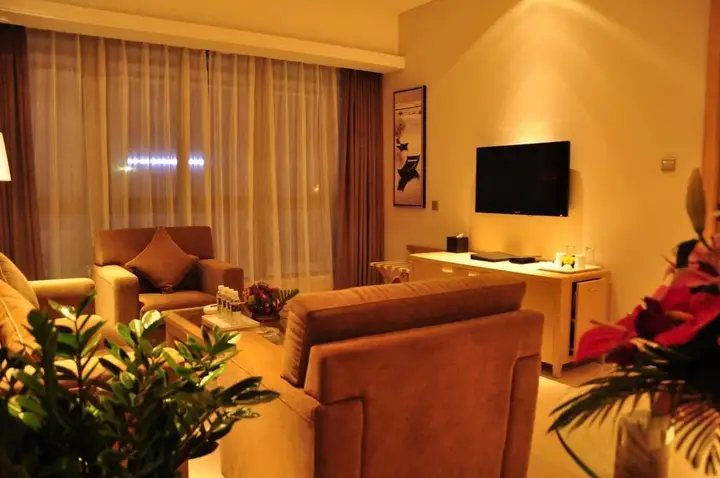 Санья: Sanya Jingrun Pearl Theme Hotel