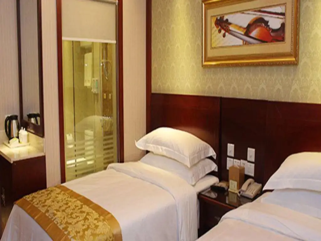Ичан: Yichang Vienna Hotel Wanda Branch