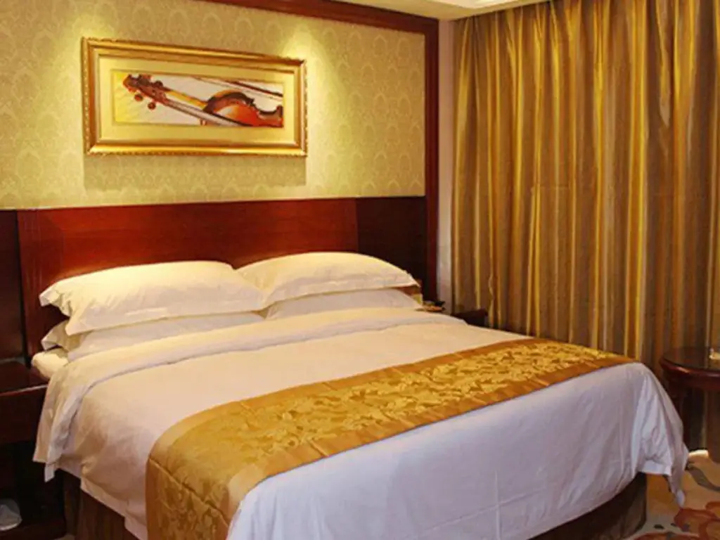 Ичан: Yichang Vienna Hotel Wanda Branch