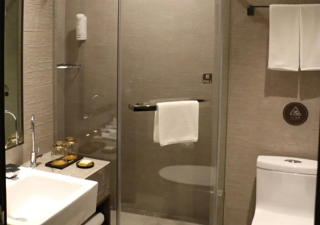 Шанхай: Motel 168 Shanghai Jinling East Road Inn