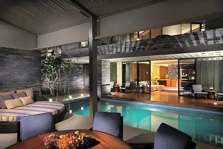 Санья: Sanya Banshan Bandao Zhouji Hotel Villa&Suite