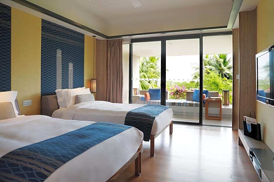 Санья: Sanya Banshan Bandao Zhouji Hotel Villa&Suite