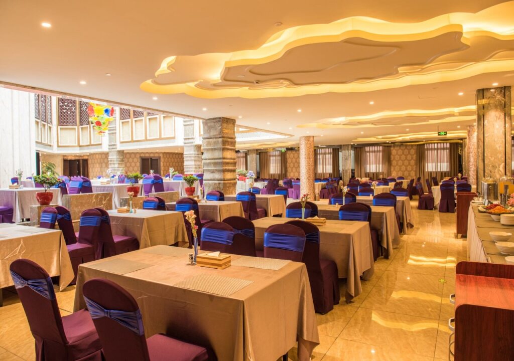 Цзючжайгоу: Golden Dragon Harbour Hotel