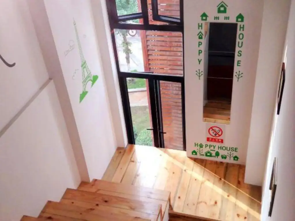 Шанхай: Oushang Bailing Apartment