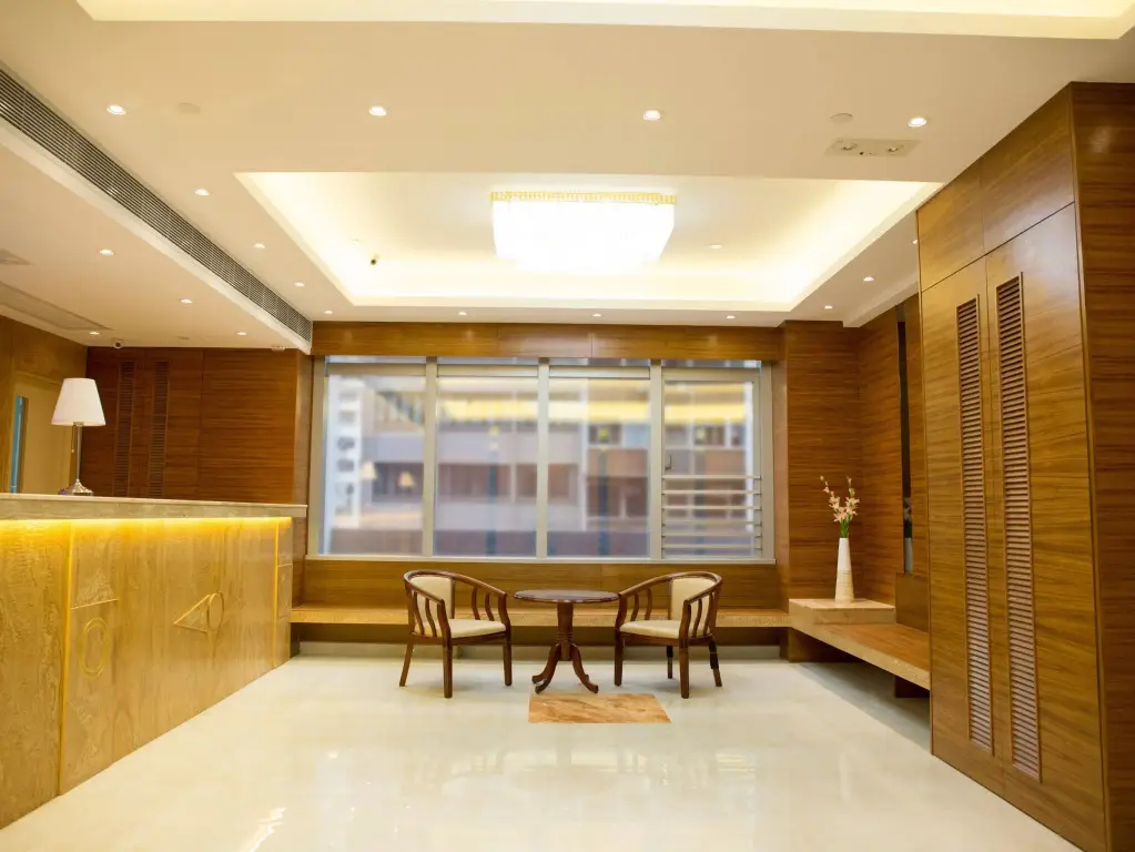 Отель Metro Winner Hotel — фото 1