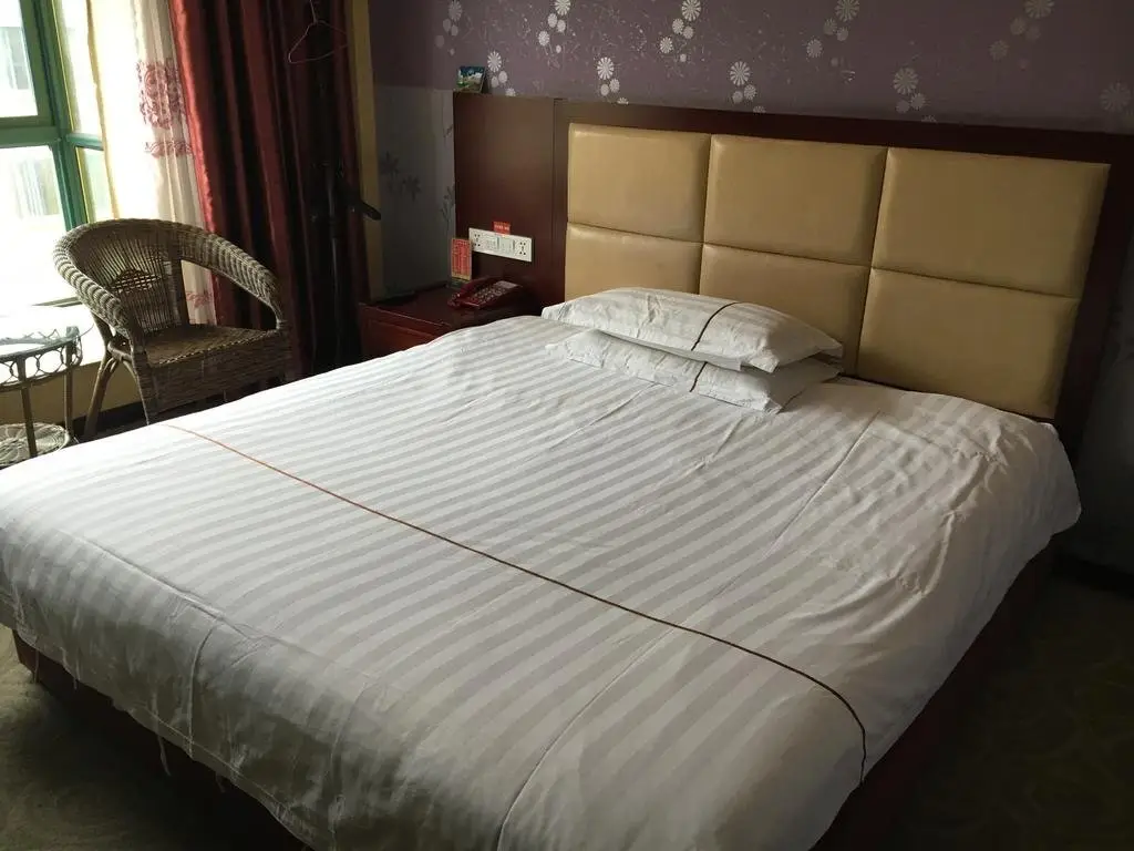 Иу: Yinhai Business Hotel