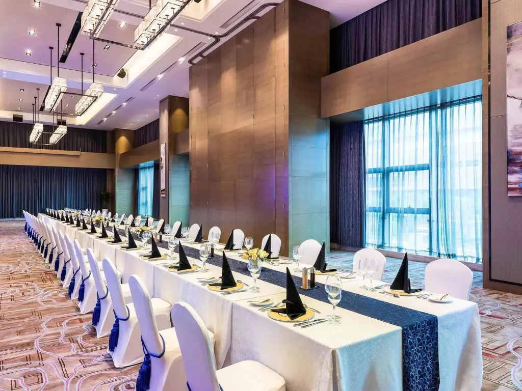 Нинбо: Novotel Ningbo East