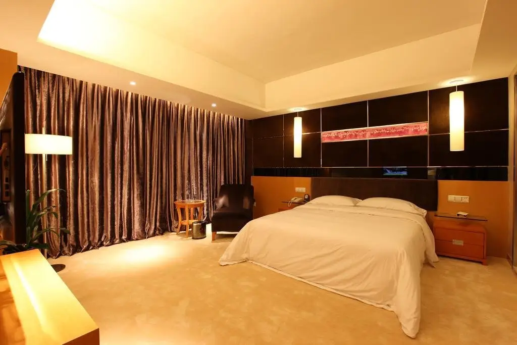 Чжанцзяцзе: Ziyu Hotel