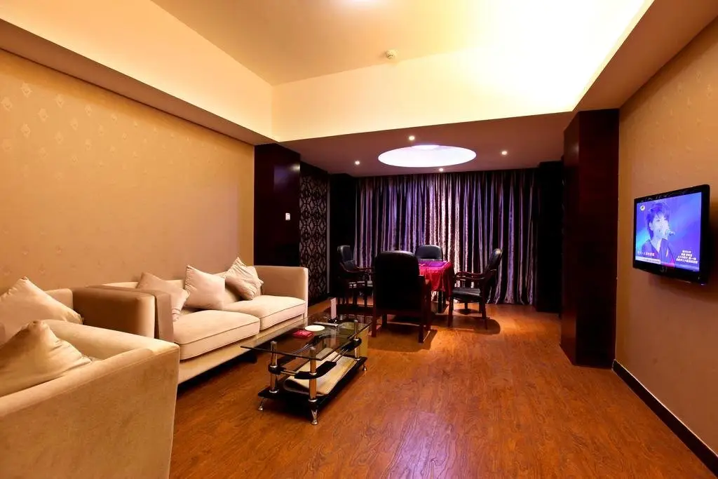 Чжанцзяцзе: Ziyu Hotel