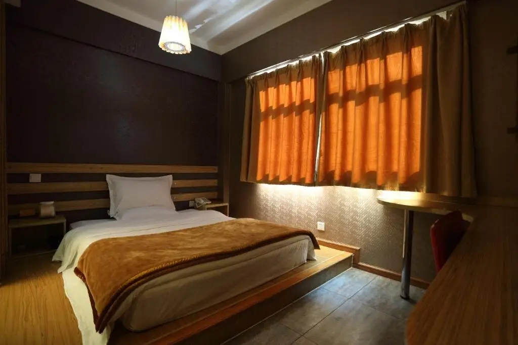 Куньмин: Kunming 701 Express Hotel