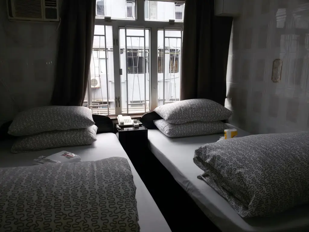 Гонконг: Tom's Guest House