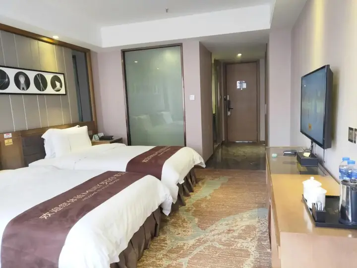 Шэньчжэнь: Insail Hotel Shenzhen Railway Station Branch