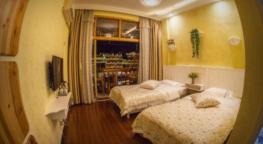 Сянси: Fenghuang Jinshuian Inn