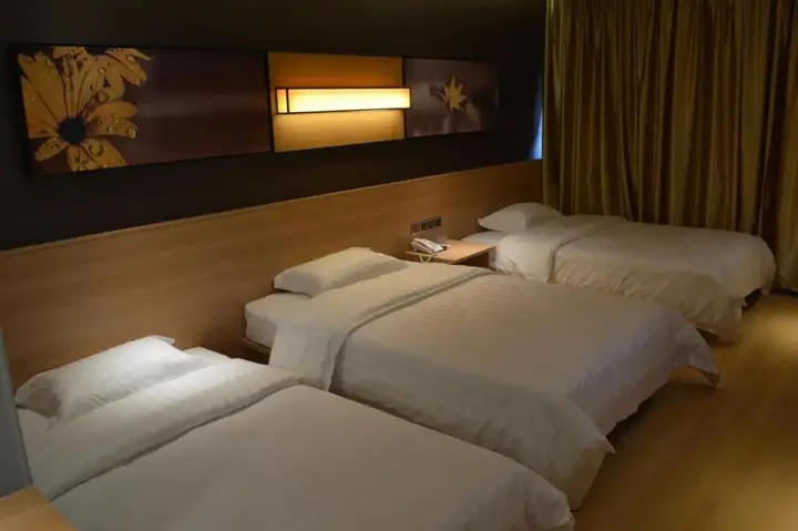 Шанхай: Suzhou Luzhi Riverside Inn Hostel