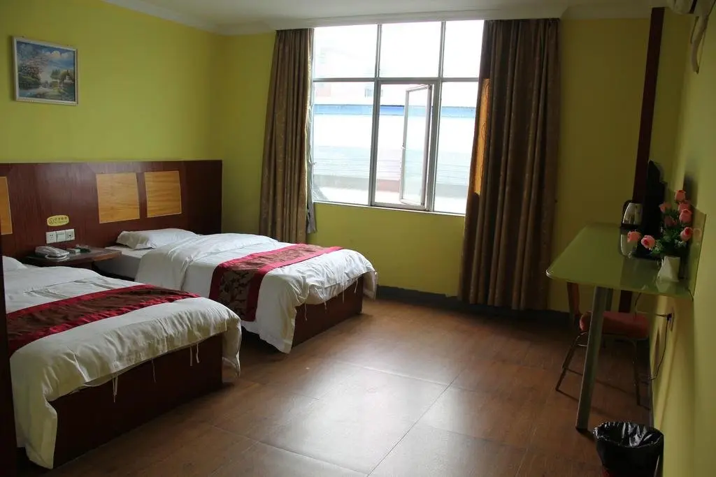 Гуанчжоу: Mingyue Hotel Airport Branch