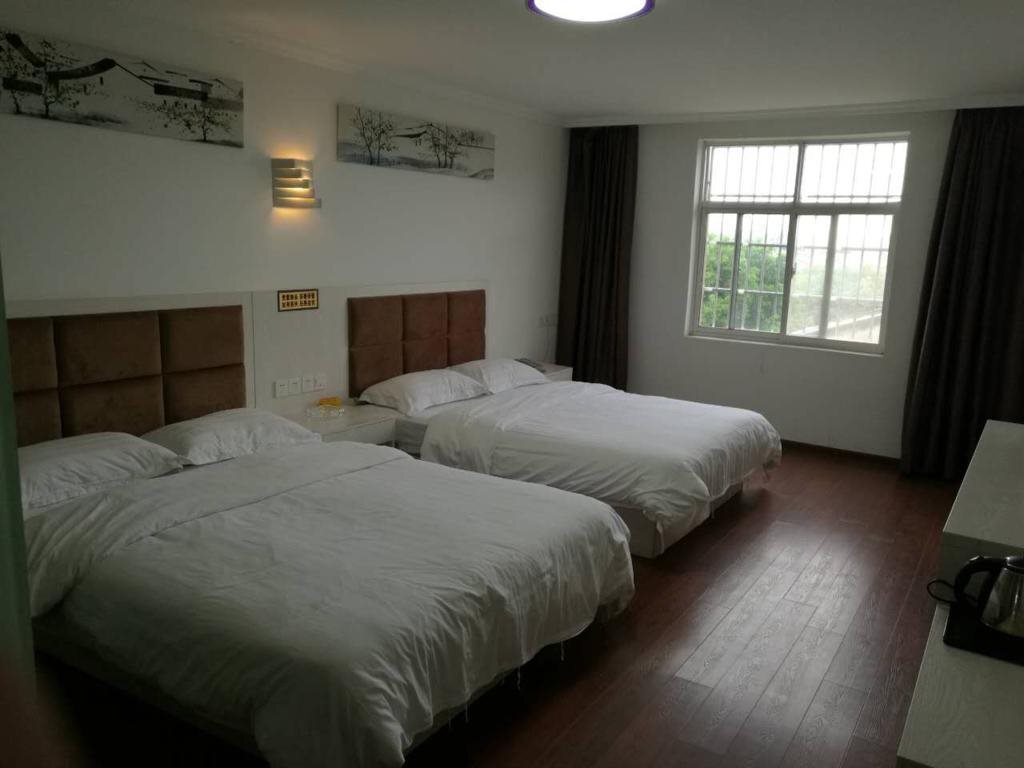 Ухань: Baiying Fanrui Hotel