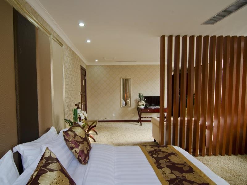 Ухань: Wuhan Zall Royal Hotel- North Hankou International Hotel