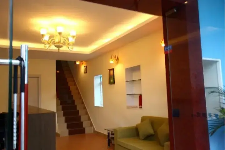 Шэньчжэнь: Romantic Inn