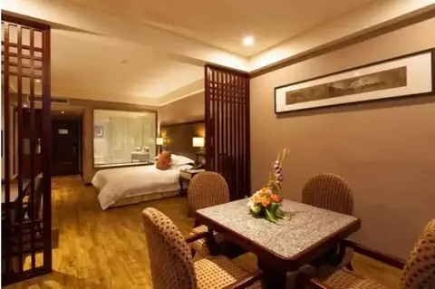 Ningbo Haiju Lijing Hotel — фото 1