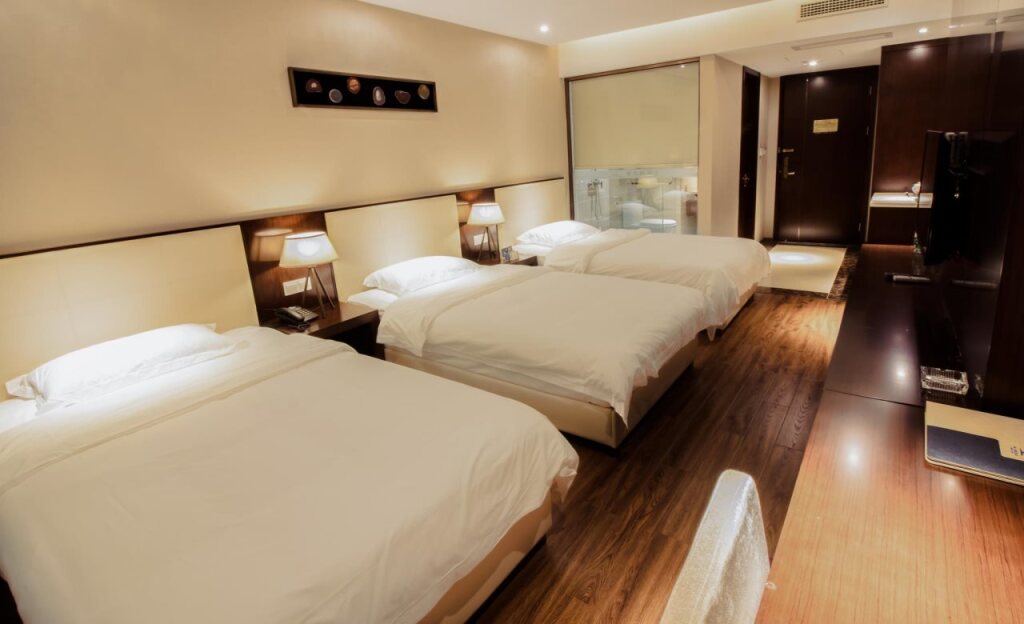 Шэньчжэнь: Milton Hotel