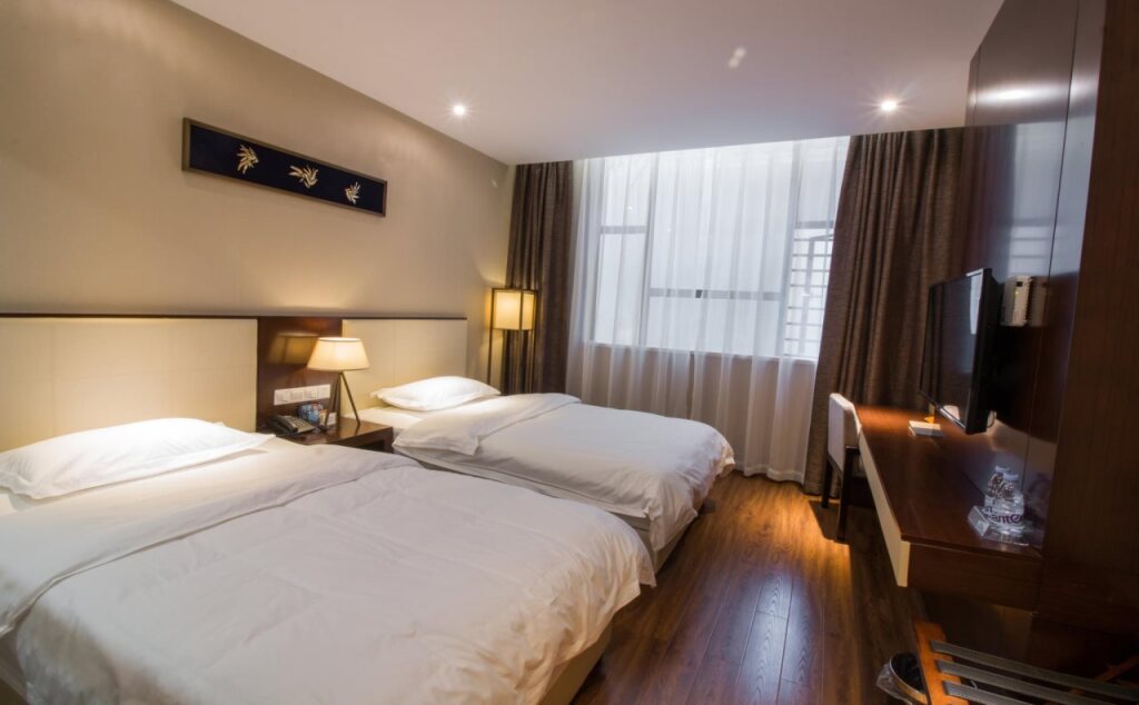 Шэньчжэнь: Milton Hotel