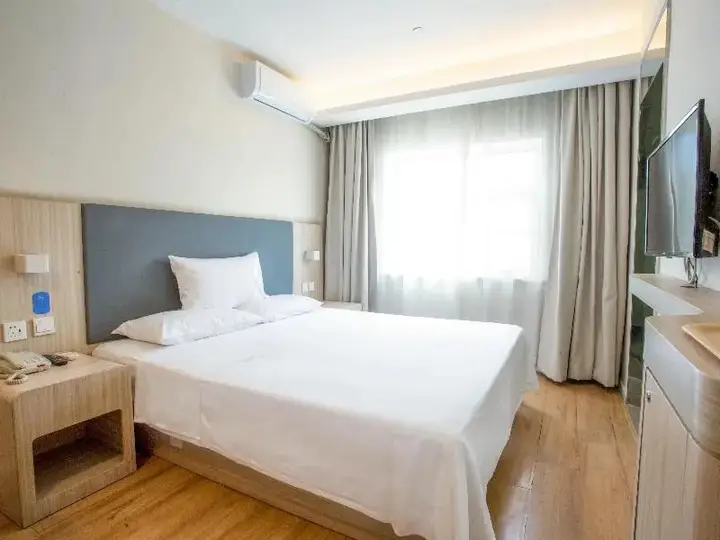 Пекин: Hanting Express Beijing Changchun Street