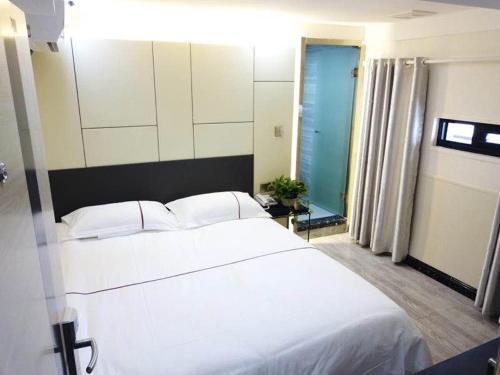 Шанхай: Hi Hotel Shanghai Henan South Road