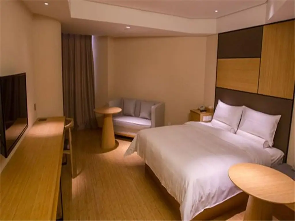 Шанхай: JI Hotel Shanghai Hongqiao Transport Hub Linkong Zone