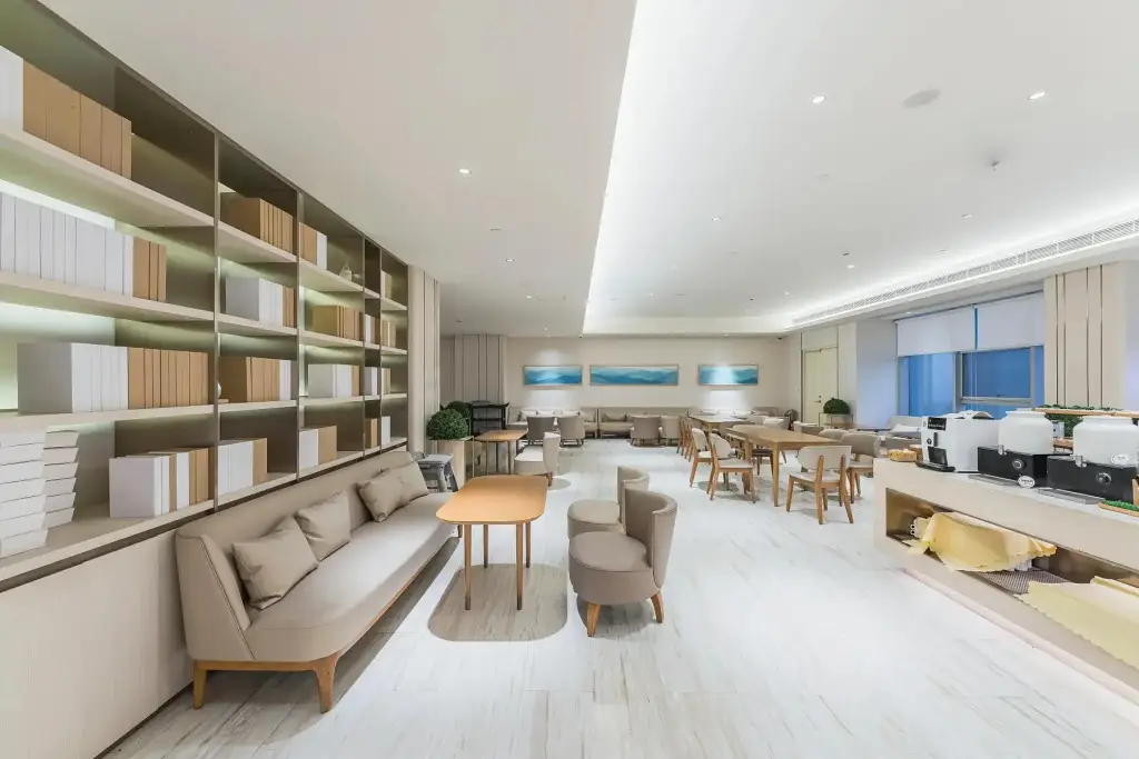 Шанхай: Ji Hotel (Necc, Shanghai Xujing)