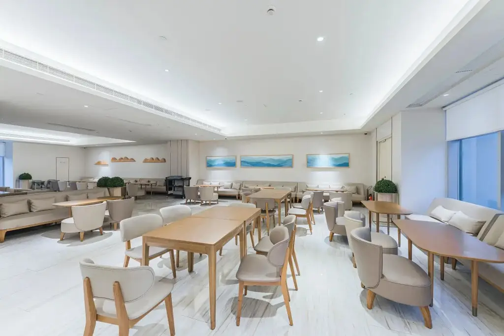 Шанхай: Ji Hotel (Necc, Shanghai Xujing)