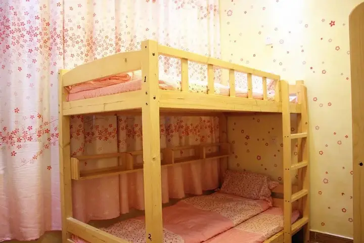 Сянси: Hefong Youth Hostel